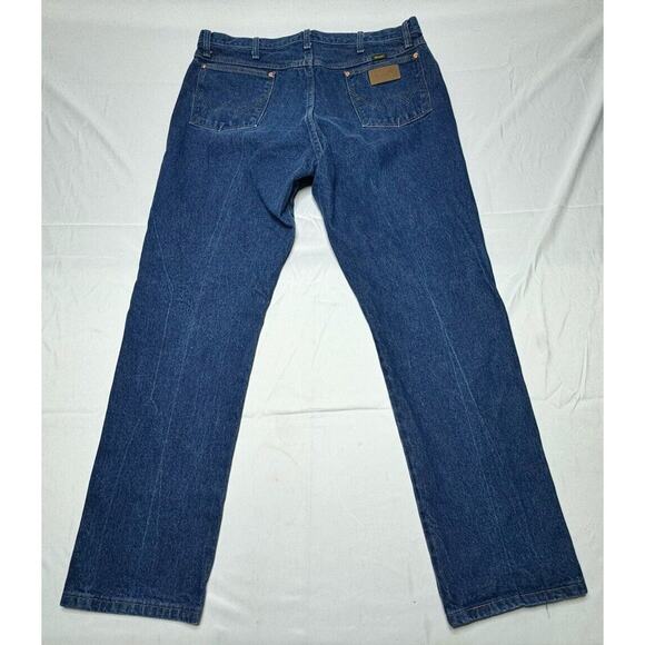 Wrangler 13MWZ Men's Regular Fit Straight Leg Western Blue Jeans - Size 40x31.5 - Picture 2 of 6